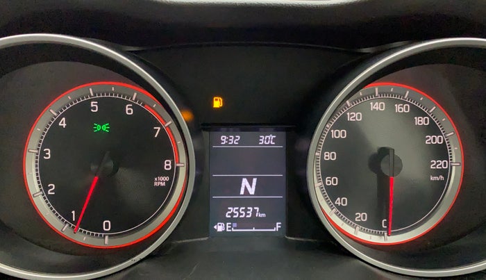 2018 Maruti Swift VXI AMT, Petrol, Automatic, 25,687 km, Odometer Image