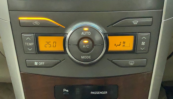 2012 Toyota Corolla Altis G PETROL, Petrol, Manual, 1,00,798 km, Automatic Climate Control