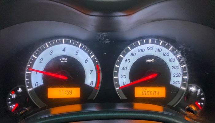 2012 Toyota Corolla Altis G PETROL, Petrol, Manual, 1,00,798 km, Odometer Image