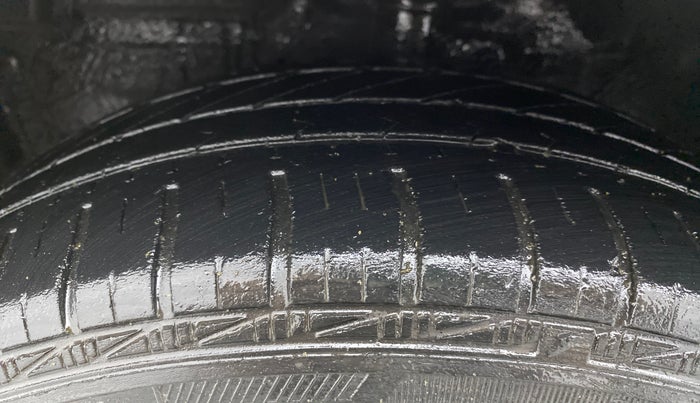 2019 Maruti Celerio VXI, Petrol, Manual, 27,421 km, Left Front Tyre Tread