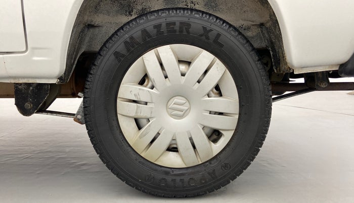 2017 Maruti OMNI E 8 STR, Petrol, Manual, 27,921 km, Left Rear Wheel