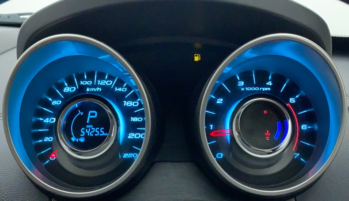 2018 Mahindra XUV500 W11 AT, Diesel, Automatic, 54,467 km, Odometer Image