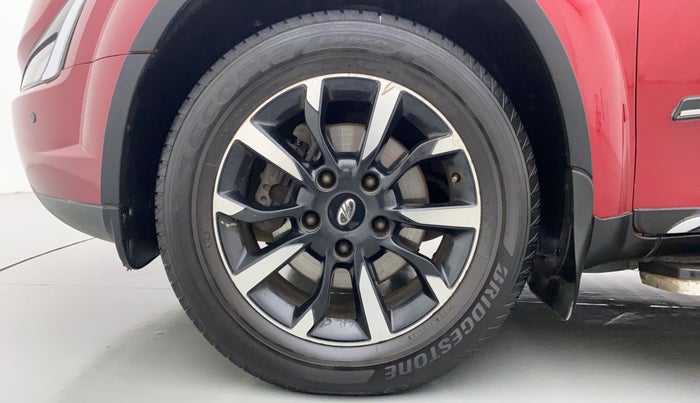 2018 Mahindra XUV500 W11 AT, Diesel, Automatic, 54,467 km, Left Front Wheel