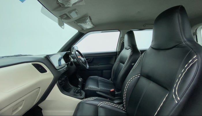 2020 Maruti New Wagon-R LXI CNG (O) 1.0, CNG, Manual, 60,468 km, Right Side Front Door Cabin