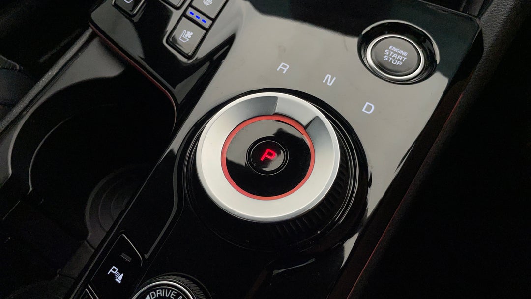 2022 Kia Sportage Gt-line (AWD), Automatic, 84384 km, Gear Lever 