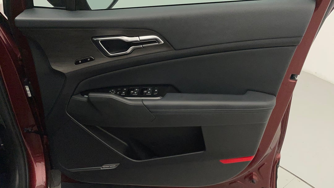 2022 Kia Sportage Gt-line (AWD), Automatic, 84384 km, Speaker View