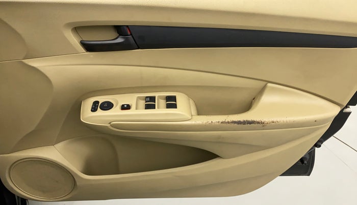 2013 Honda City 1.5L I-VTEC S MT, Petrol, Manual, 54,863 km, Driver Side Door Panels Control