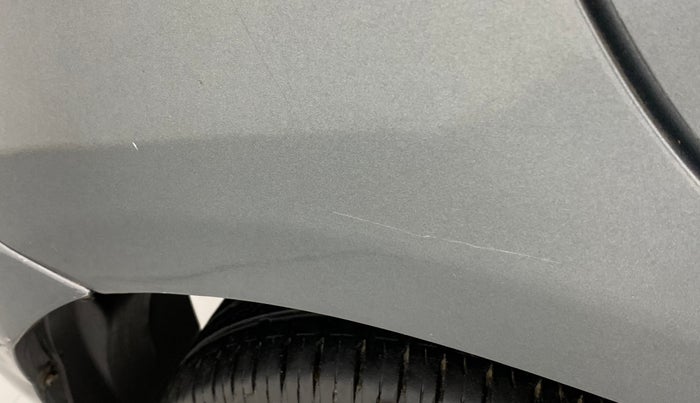 2013 Toyota Etios Liva GD, Diesel, Manual, 1,07,929 km, Right quarter panel - Minor scratches
