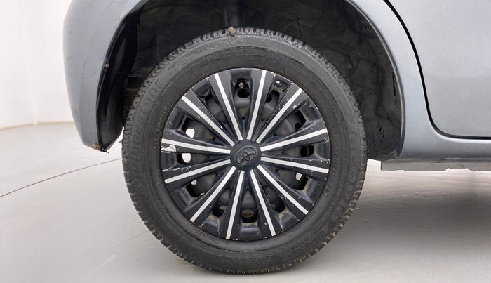 2013 Toyota Etios Liva GD, Diesel, Manual, 1,07,929 km, Right Rear Wheel