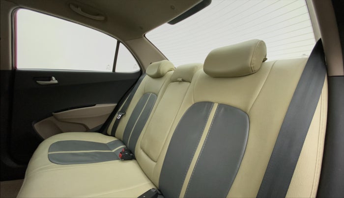 2014 Hyundai Xcent S 1.2 OPT, Petrol, Manual, 86,608 km, Right Side Rear Door Cabin