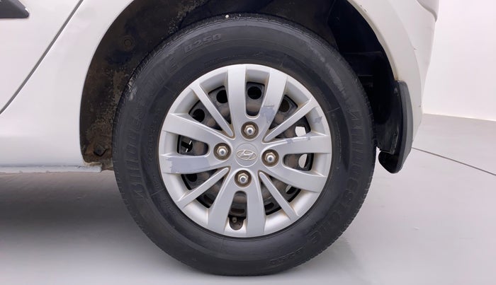 2016 Hyundai i10 SPORTZ 1.1 IRDE2, Petrol, Manual, Left Rear Wheel