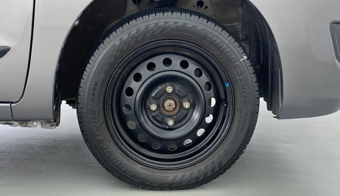 2014 Maruti Wagon R 1.0 VXI, Petrol, Manual, 52,728 km, Right Front Wheel