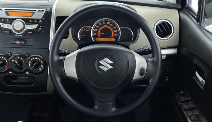 2014 Maruti Wagon R 1.0 VXI, Petrol, Manual, 52,728 km, Steering Wheel Close Up