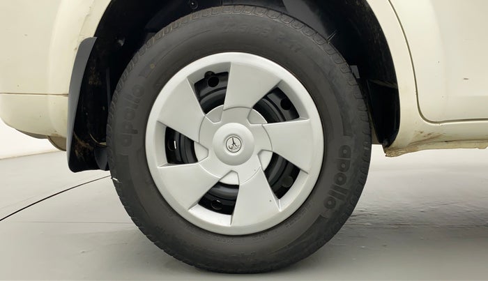 2018 Mahindra XUV500 W5 FWD, Diesel, Manual, 76,723 km, Right Rear Wheel