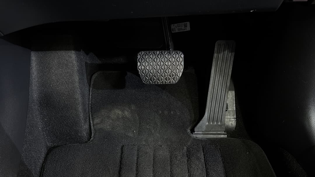 2020 Mazda CX-5 Touring (4x4), Automatic, 60149 km, Pedals and Footmat