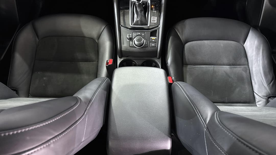 2020 Mazda CX-5 Touring (4x4), Automatic, 60149 km, Center Console