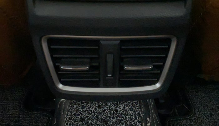 2020 Honda Civic ZX MT DIESEL, Diesel, Manual, 29,774 km, Rear AC Vents