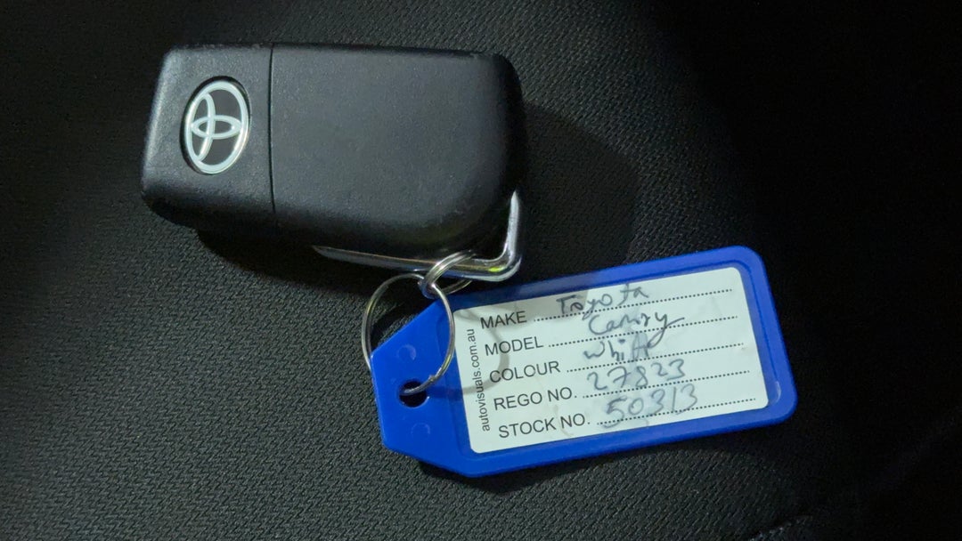 2023 Toyota Camry Ascent, Automatic, 51492 km, Key Close-up