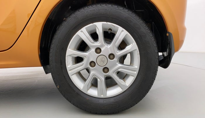 2018 Tata Tiago XZ 1.2 REVOTRON, Petrol, Manual, 25,710 km, Left Rear Wheel