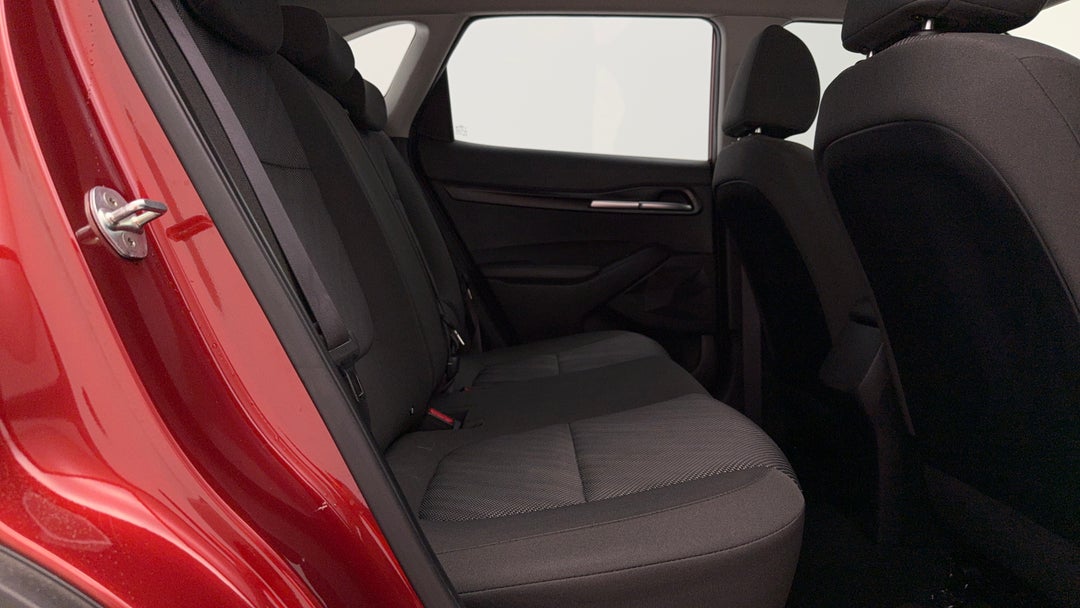 2021 Kia Seltos Sport (FWD), Automatic, 101449 km, Right Side Rear Door Cabin View