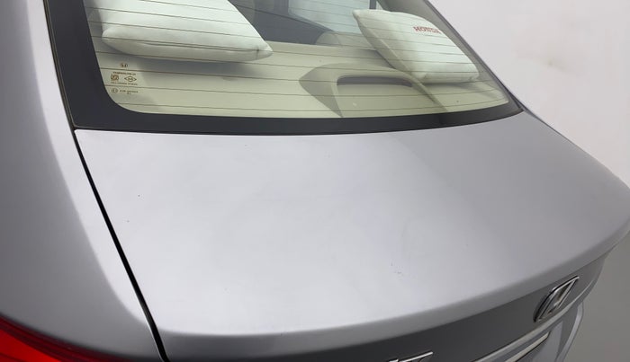 2019 Honda City 1.5L I-VTEC V MT, Petrol, Manual, 31,123 km, Dicky (Boot door) - Minor scratches