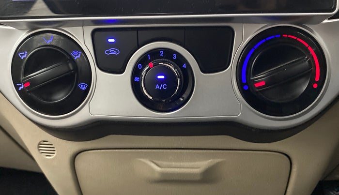 2013 Hyundai i20 MAGNA 1.2, Petrol, Manual, 54,222 km, AC Unit - Car heater not working