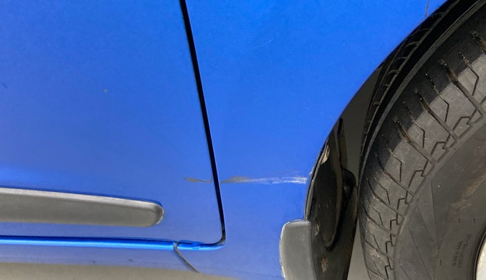 2017 Hyundai Xcent SX 1.2 OPT, Petrol, Manual, 64,115 km, Right fender - Slightly dented