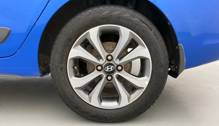 2017 Hyundai Xcent SX 1.2 OPT, Petrol, Manual, 64,115 km, Left Rear Wheel