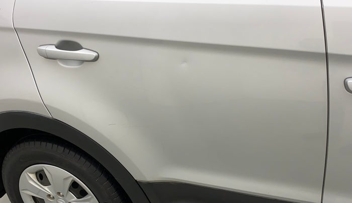 2017 Hyundai Creta E PLUS 1.6 PETROL, Petrol, Manual, 57,918 km, Right rear door - Minor scratches