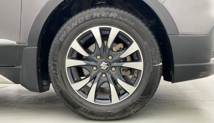 2018 Maruti S Cross ZETA 1.3, Diesel, Manual, 1,22,827 km, Right Front Wheel