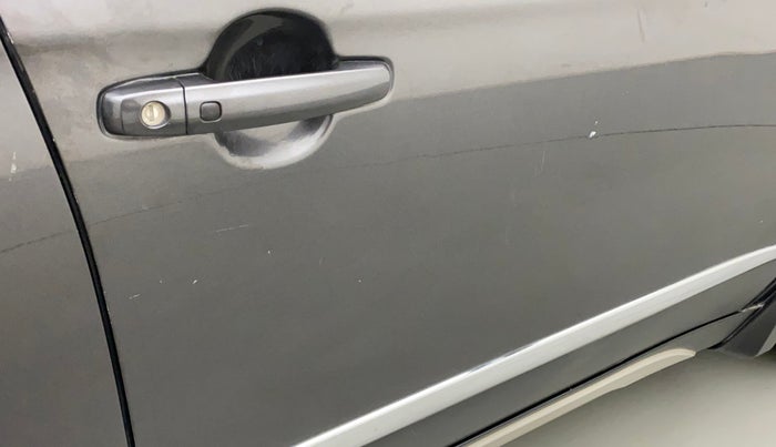 2018 Maruti S Cross ZETA 1.3, Diesel, Manual, 1,22,827 km, Driver-side door - Minor scratches