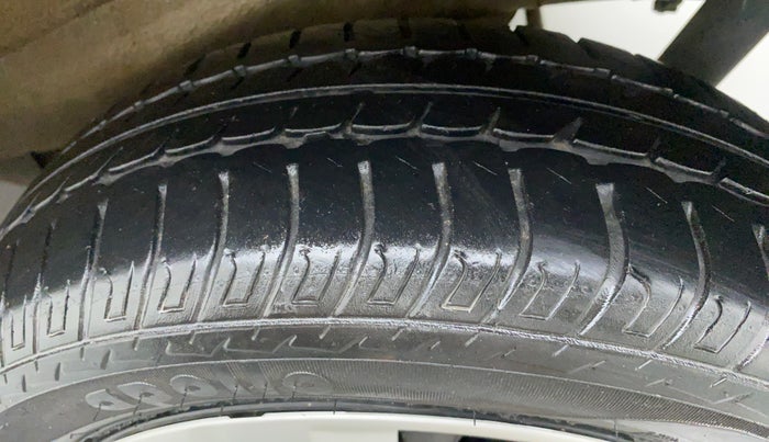 2017 Maruti Wagon R 1.0 VXI, Petrol, Manual, 18,958 km, Left Rear Tyre Tread