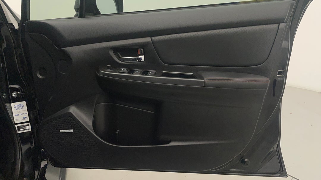 2014 Subaru WRX Premium (AWD), Manual, 123166 km, Speaker View