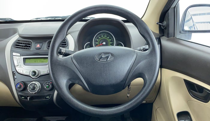 2015 Hyundai Eon MAGNA PLUS, Petrol, Manual, 34,371 km, Steering Wheel Close Up