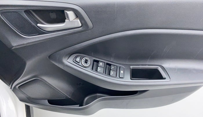 2019 Hyundai i20 Active 1.2 SX, Petrol, Manual, 21,910 km, Driver Side Door Panels Control