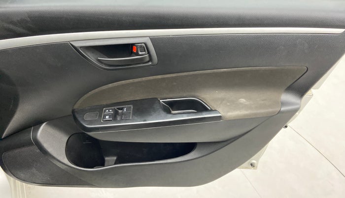 2016 Maruti Swift LXI (O), Petrol, Manual, 30,150 km, Driver Side Door Panels Control