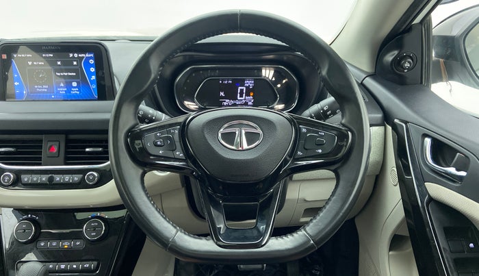 2021 Tata NEXON XZA+ (O) 1.2 RTN, Petrol, Automatic, 17,881 km, Steering Wheel Close Up