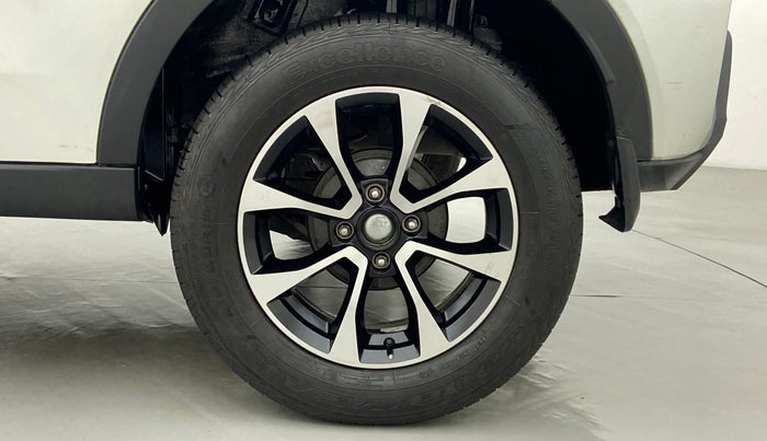 2021 Tata NEXON XZA+ (O) 1.2 RTN, Petrol, Automatic, 17,881 km, Left Rear Wheel
