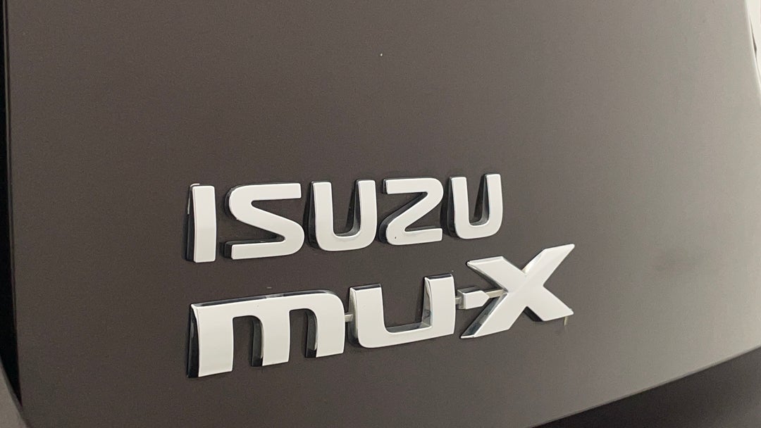 Badge (Boot Left Side)