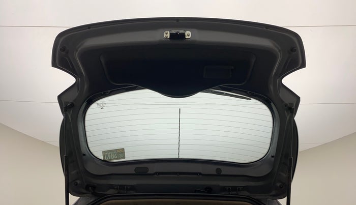2018 Hyundai Grand i10 ASTA 1.2 KAPPA VTVT, Petrol, Manual, 1,17,582 km, Boot Door Open