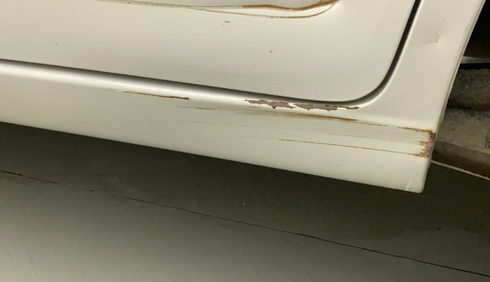 2018 Maruti Wagon R 1.0 LXI CNG, CNG, Manual, 60,667 km, Left running board - Slightly dented
