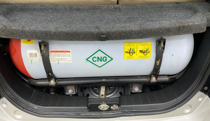 2018 Maruti Wagon R 1.0 LXI CNG, CNG, Manual, 60,667 km, Boot Inside
