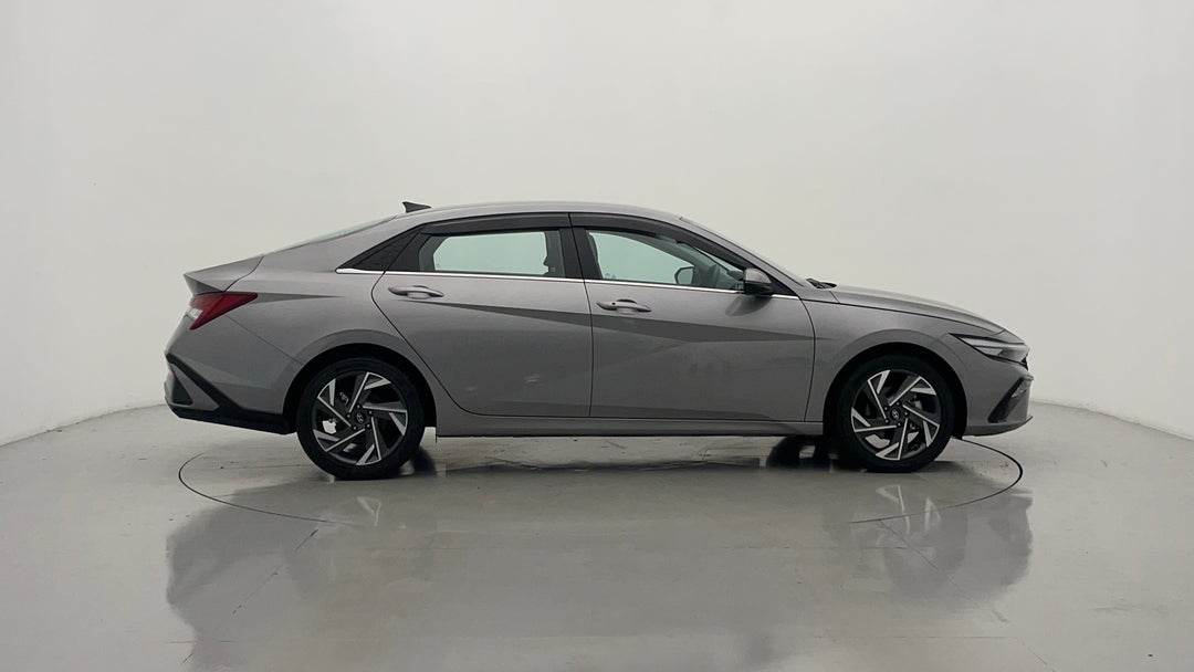 2024 Hyundai i30 Elite, Automatic, 2353 km, Right Side View