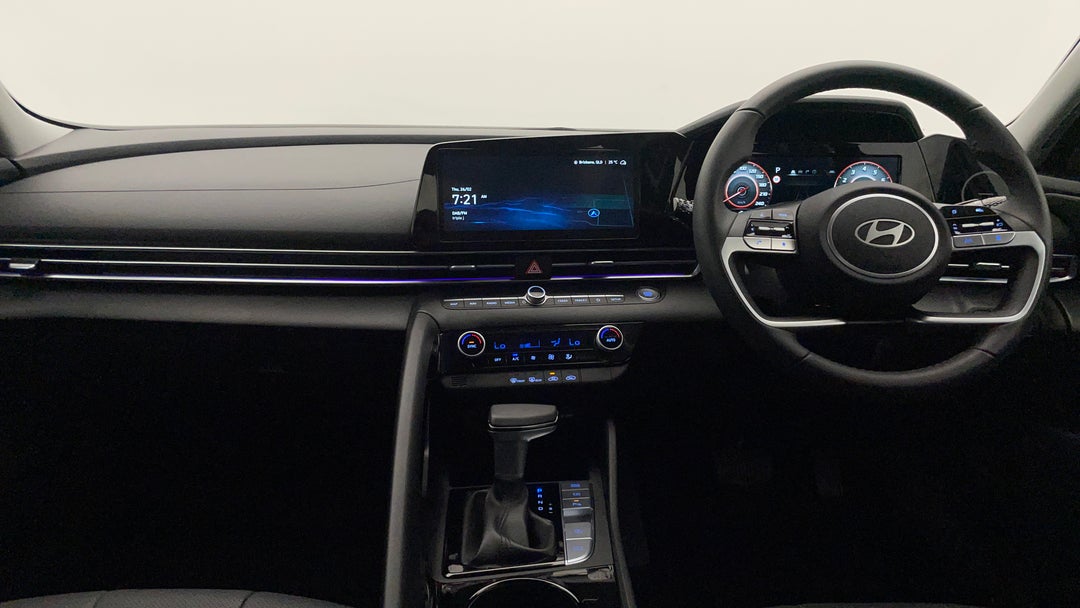 2024 Hyundai i30 Elite, Automatic, 2353 km, Dashboard View