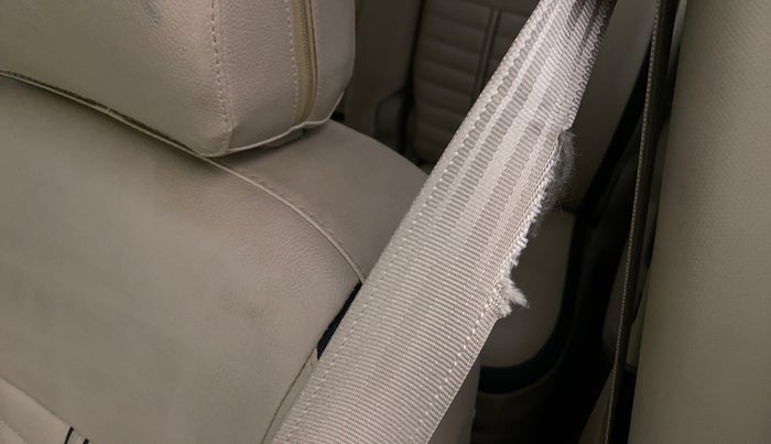 2018 Maruti Ertiga ZXI, Petrol, Manual, 37,249 km, Front left seat (passenger seat) - Seat belt slightly torn