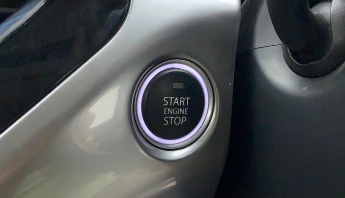 2018 Tata NEXON XZA PLUS DIESEL, Diesel, Automatic, 33,381 km, Keyless Start/ Stop Button