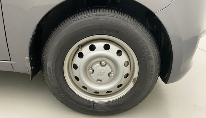 2012 Hyundai i10 ERA 1.1, Petrol, Manual, 7,764 km, Right Front Wheel