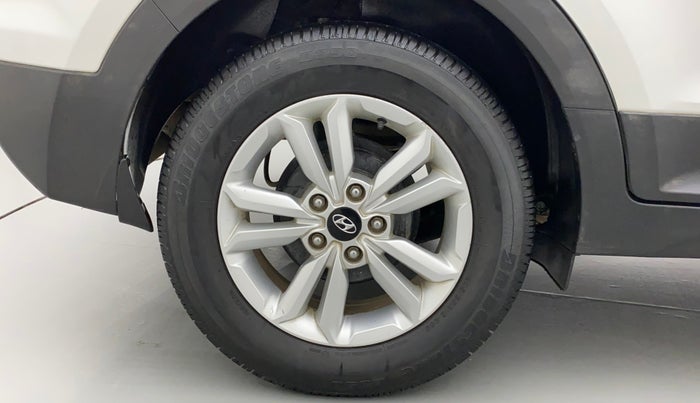2016 Hyundai Creta SX 1.6 DIESEL, Diesel, Manual, 1,17,543 km, Right Rear Wheel