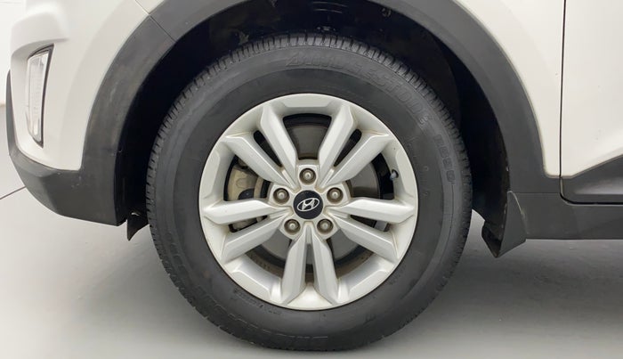 2016 Hyundai Creta SX 1.6 DIESEL, Diesel, Manual, 1,17,543 km, Left Front Wheel