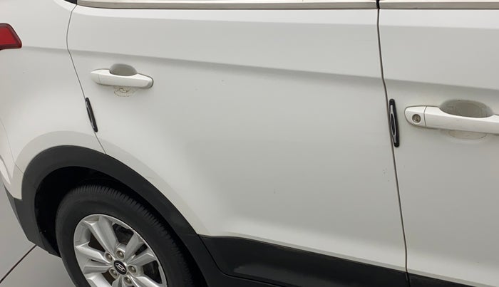 2016 Hyundai Creta SX 1.6 DIESEL, Diesel, Manual, 1,17,543 km, Right rear door - Minor scratches
